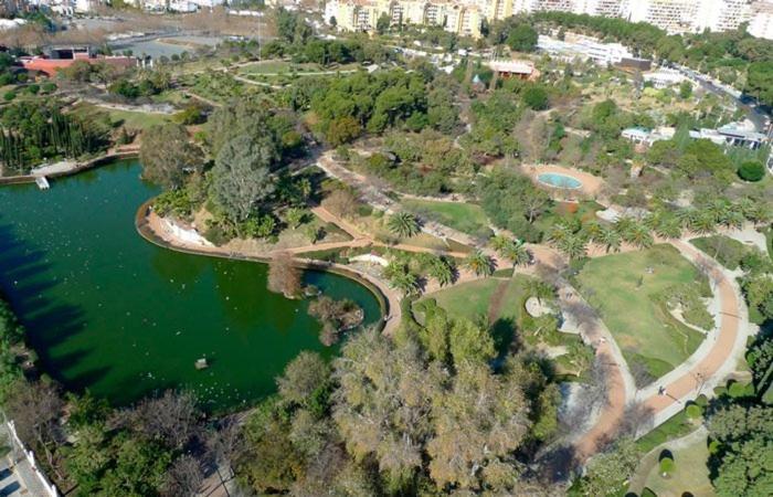 2Bdr Sunny Apartment With Pool And Private Parking In Benalmádena Esterno foto